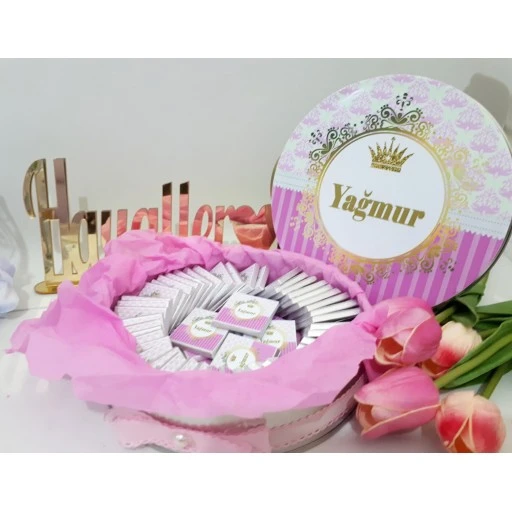 Etiketli Çikolatalı Oval Kutu 70 Madlen Bebek Çikolatası