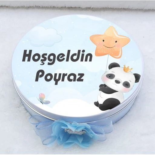 Panda Baskılı Metal Kutuda Bebek Çikolatası Uv Baskılı Madlen Çikolata