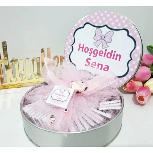 Süslü Çikolatalı Oval Kutu Bebek Çikolatası 50 Li