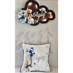 Işıklı Lacivert Bulut Toplu Kapı Süsü & Yastık Bebek Odası Kapı Süsü