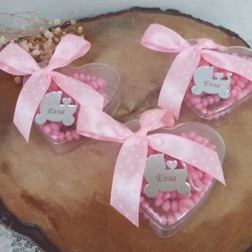 Kalp Şeffaf Kutu Pleksi İsimlikli Bebek Şekeri