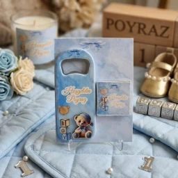 3 Boyutlu Kabartmalı ve Çikolatalı Açacak Magnet Yeni Doğan Mevlid Hediyelik Teedy Bear Konsept Arkası Kartonlu Bebek Açacak Magnet