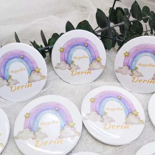 Morlu Gökkuşağı Kız Bebek Açacak Magnet Hediyelik