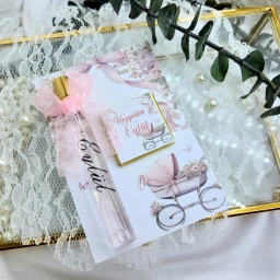 Erkek Bebek Cam Fısfıs Kolonya Şişesi ve Çikoloata Yeni Doğan Hediyelik