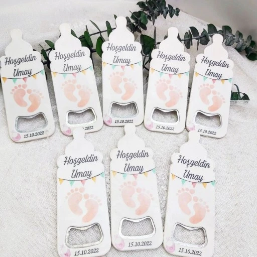 Ayak Baskılı Biberon Açacak Magnet 4,5x10,5 cm Uv Erkek Bebek Magnetleri Bebek Şekeri