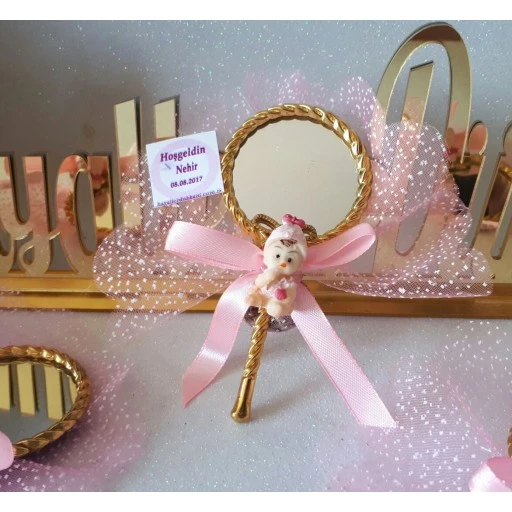 Kız Biblolu Metal Ayna