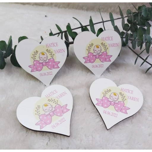 Bebek Baskılı Kız Bebek Magnetleri Uv Baskı Kalp Ahşap