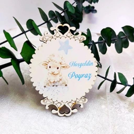 İşlemeli Büyük Boy Ahşap Bebek Şekeri Magnett