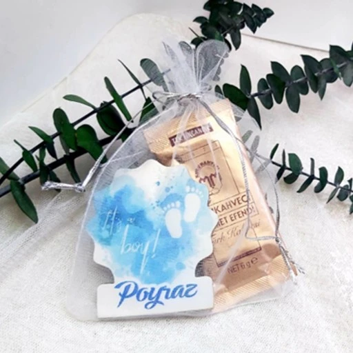 Kese İçerisinde Baskılı Ahşap Erkek Bebek Magnet Ve Türk Kahvesi