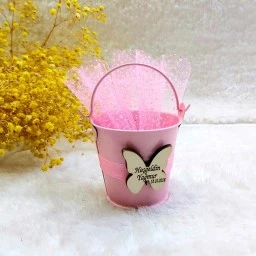 Metal Kova Pembe Kız Bebek Şekeri