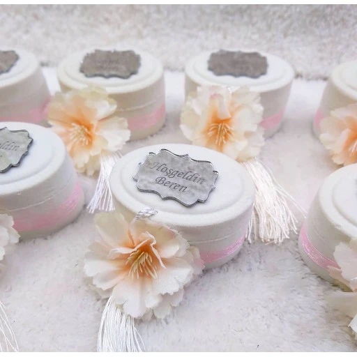 Büyük Çiçekli Flok Kutu Üzeri Pleksi Nikah Şekeri