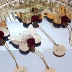 Askılık İsimlikli Kelebek Kız Bebek Şekeri