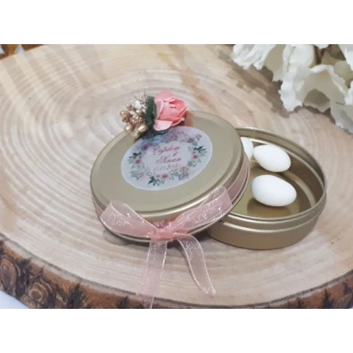 Altın Metal Kutu Hediyelik