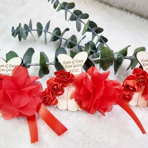 İsimli Ahşap Elbise Kına Gecesi Hediyesi