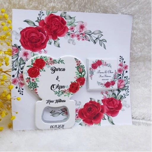 Kağıt Üzeri Kalp Açacak Ve Çikolata Bebek Hediyelikleri