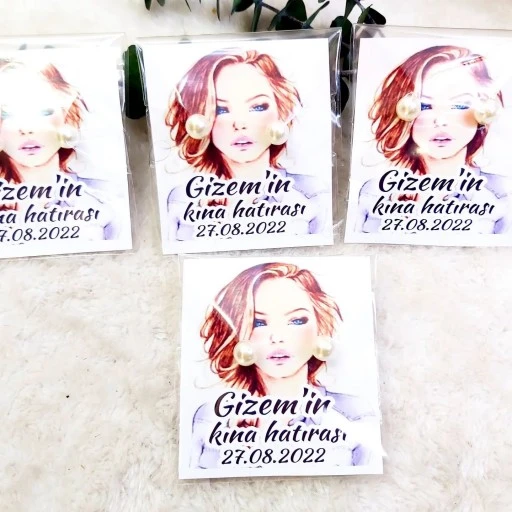 Kına Gecesi Hediyelik İnci Küpe İsme Özel Ambalajında