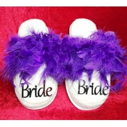 Kaz Tüyü Süslü Brige Terlik