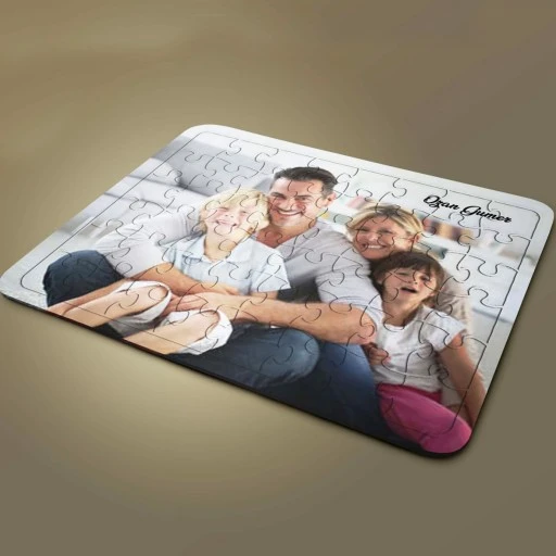 Aile Fotoğraflı A4 Puzzle 42 Parça Kişiye Özel