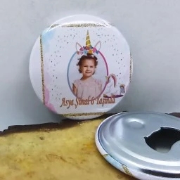 Unicorn Konsept Doğum Günü Partisi Baskılı Resimli Metal Magnet Açacak 58 Mm Doğum Günü Hediyesi