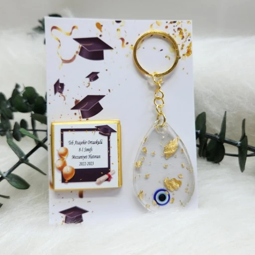 Mezuniyet Hatırası Çikolata Ve Epoksi Anahtarlık Hediyelik Az Miktar Eski