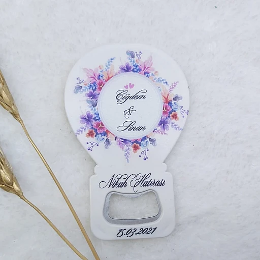 Pembe Mavi Çiçekli Baskılı Balon Açacak Magnet 11x7 cm Uv Nişan Hediyeliği Nikah Şekeri