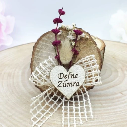 Doğal Ağaç Dantel Süslü Kuru Çiçekli Nikah Şekeri