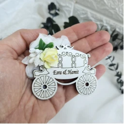 Beyaz Süslü Fayton Lazer Kesim Ahşap Nikah Şekeri