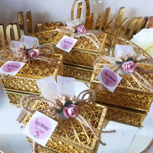 Gümüş Renk Kutu Uygun Fiyatlı Nikah Şekeri