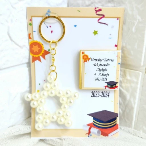 Mezuniyet Hatırası Çikolata Ve Yıldzı İncili Anahtarlık Mezuniyet Hediyesi