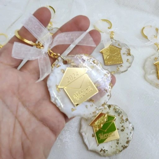 Mezuniyet Hatırası Epoksi Anahtarlık Hediyelik Pleksii İsimli