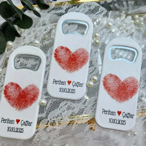Kalp Baskılı Dikey Açacak Magnet 4,5x10,5 cm Uv Nikah Şekeri Nişan Hediyeği