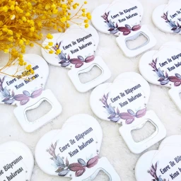 Nişan Hediyeliği Kalp Açacak Magnet 7,5x8,5 cm Uv Nikah Şekeri Nişan Hediyeği