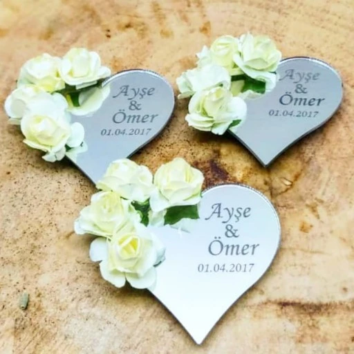 Dev Kampanya 4 Cicekli Pleksi Kalp Söz Nişan Hediye, Nikah Şekeri Düğün Şekeri