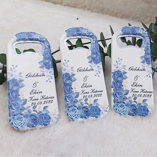 Mavi Çiçek Baskılı Dikey Açacak Magnet 4,5x10,5 cm Uv Baskılı Nikah Şekeri Nişan Hediyeliği