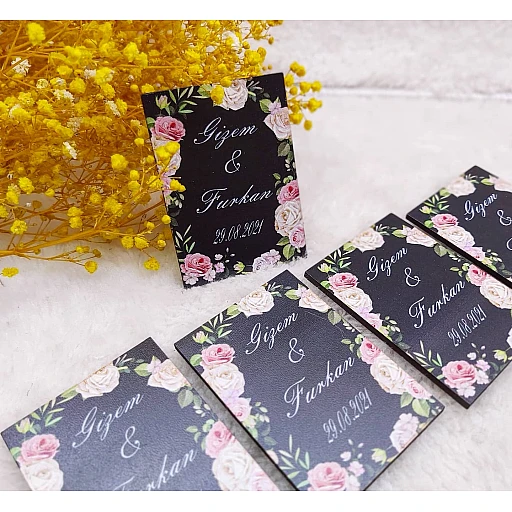 Ahşap Magnet Nikah Magnet Siyah Pembe Çiçekli Uv Baskı Nişan Hediyeliği Ekonomik 7x5 cm