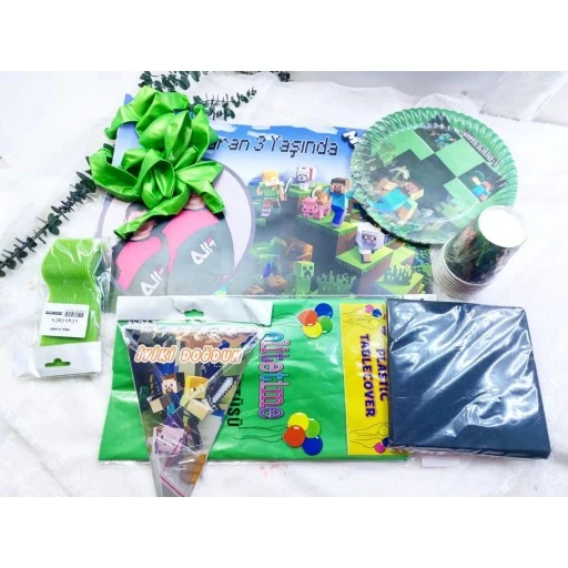 Afiş Hediyeli Minecraft Doğum Günü Süsleri 8 Kişilik Parti Malmesi