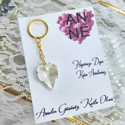 Anneler Günü Hediyesi Yaprak İnci Anahtarlık Velilere Personele Anneler Günü Hediyesi