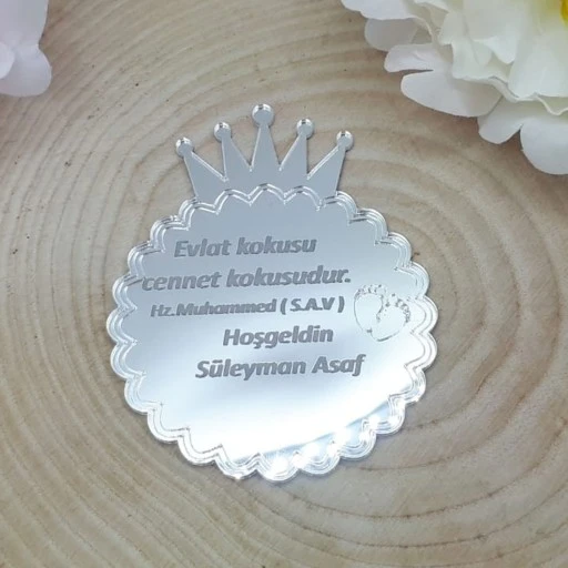 Taçlı Dualı Pleksi Kişiye Özel Bebek Şekeri Malzeme
