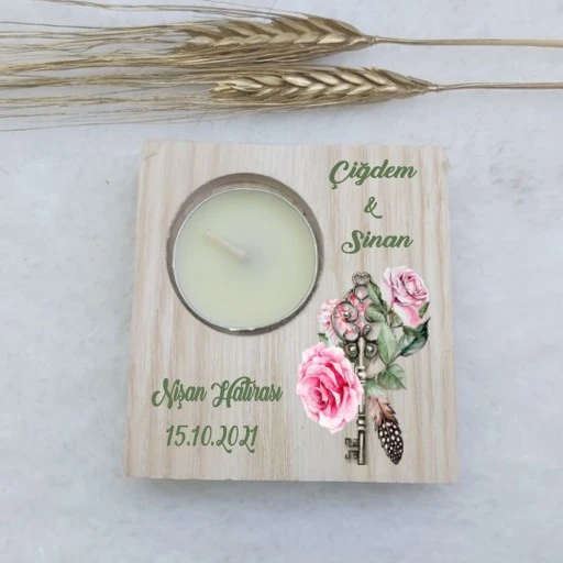 Ahşap Mumluk Nikah Hatarası Çiçek Anahtarlı