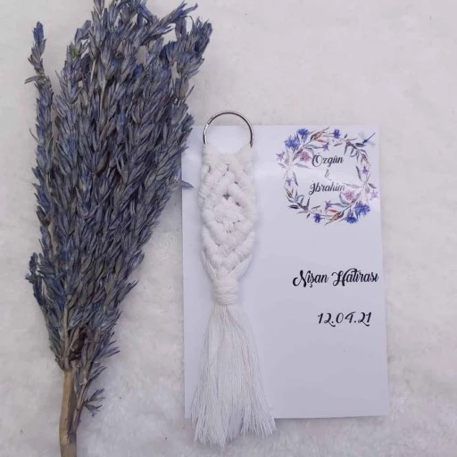 Makrome Anahtarlık Ekonomik Altında Kağıtlı Nikah Şekeri Nişan Hediyeliği