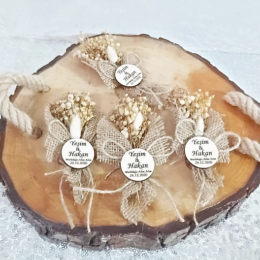 Yeni Trend Kuru Çiçek Ve Ahşap İsimlikli Nikah Şekeri, Söz Nişan Hediyesi