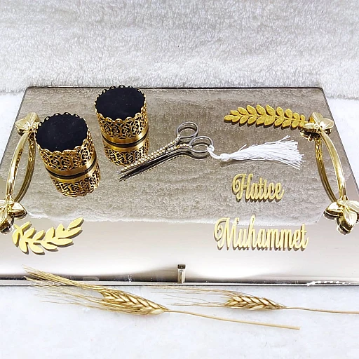 3 Lü Set Dev Kampanya Aynalı Tepsi Yaprak Desenli Söz Nişan Yüzük Tepsisi Ve Damat Kahve Takımı Ve Masa Üstü İsimlik Dev Kampanya Sade Model