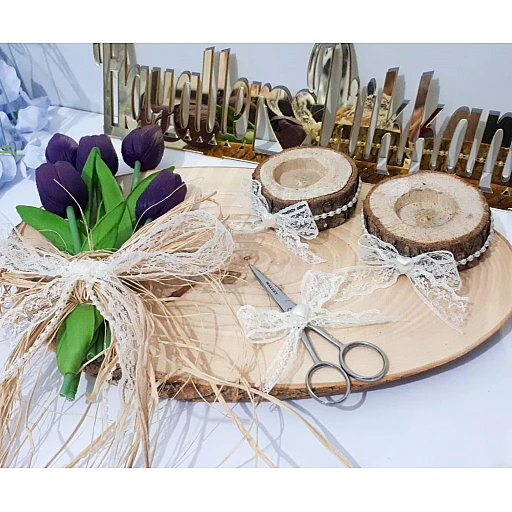 Lale Süslemeli Ahşap Yüzük Tepsisi