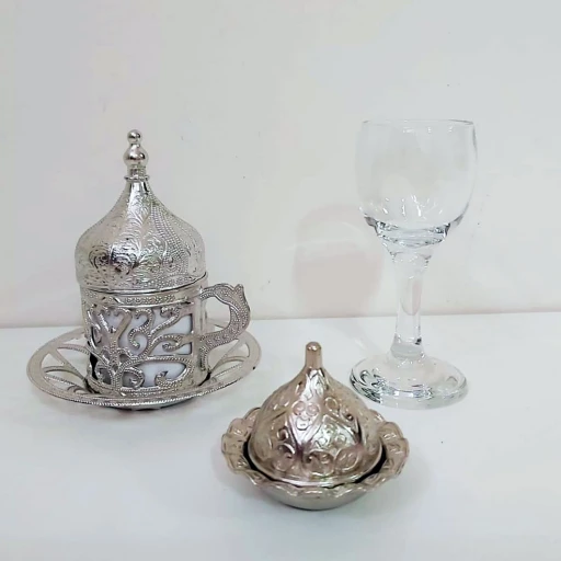 Damat Kahvesi İçin 3 Lü Set Metal Fincan, Lokumluk Ve Cam Bardak Renk Seçenekli