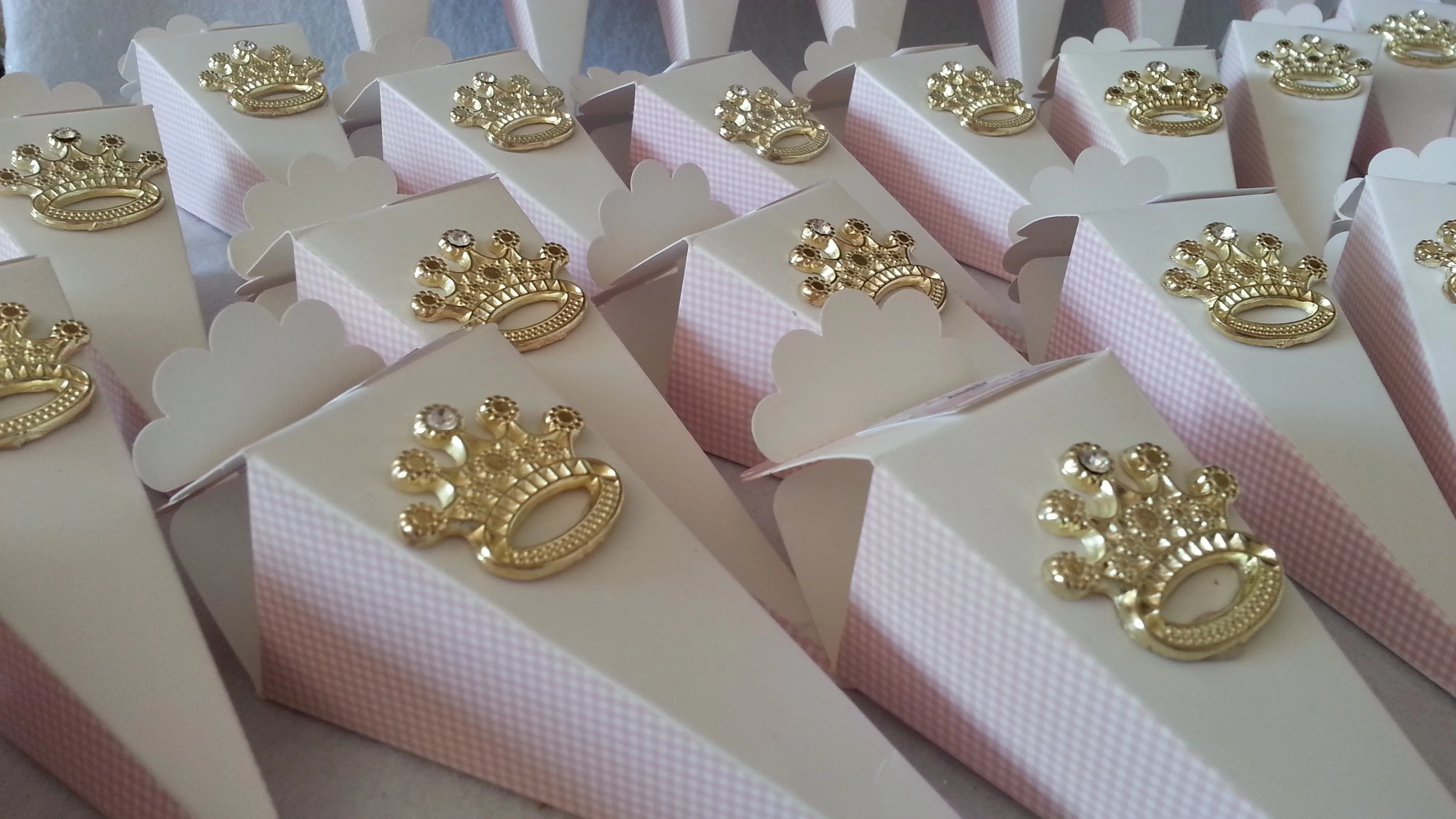 külah bebek mevlüt şekeri